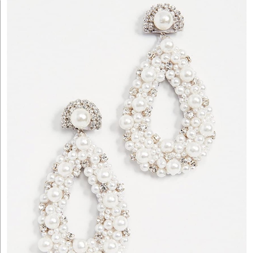 Deepa Gurnani Arabella Earrings - pearl